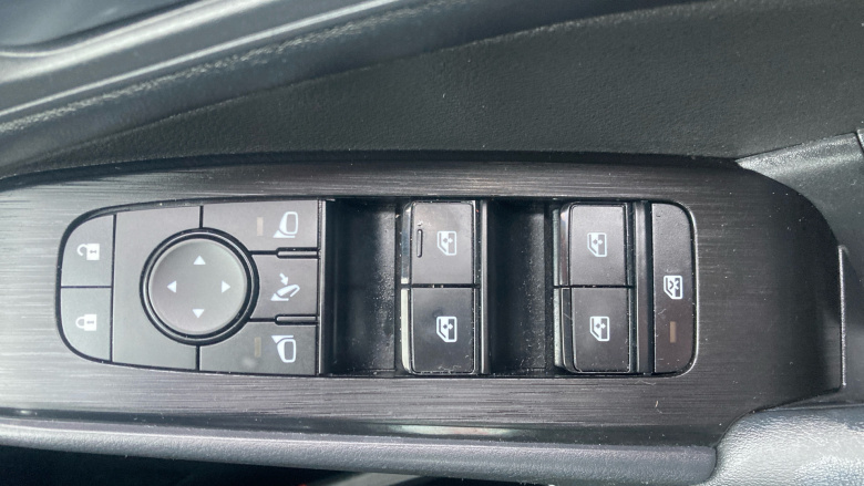 Nissan Qashqai 1.3 DiG-T MH 158 Acenta Premium 5dr Xtronic Petrol Hatchback